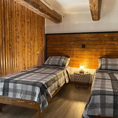 Ta Serafina With Loft 아파트 *