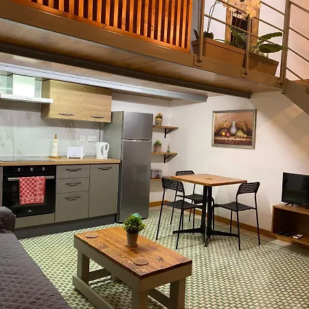 아파트 Ta Serafina With Loft