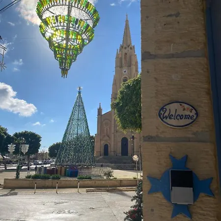 Lejlighed Ta Serafina With Loft Għajnsielem