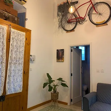 Ta Serafina With Loft * Ghajnsielem