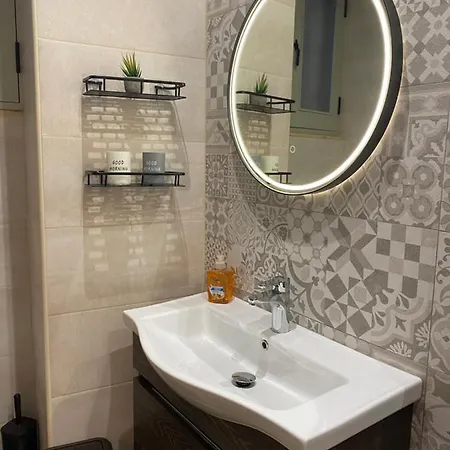 Ta Serafina With Loft アパート