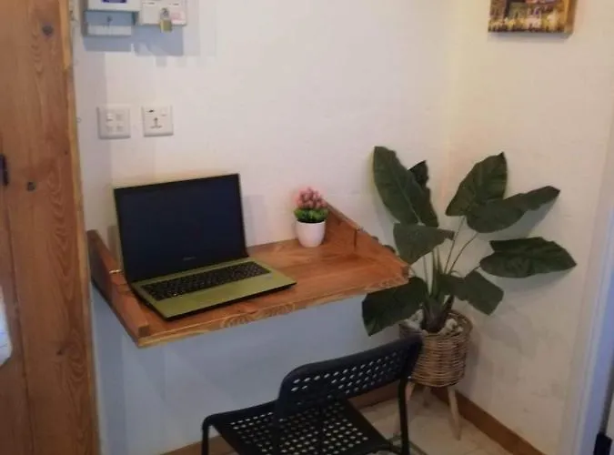 Ta Serafina With Loft * Għajnsielem